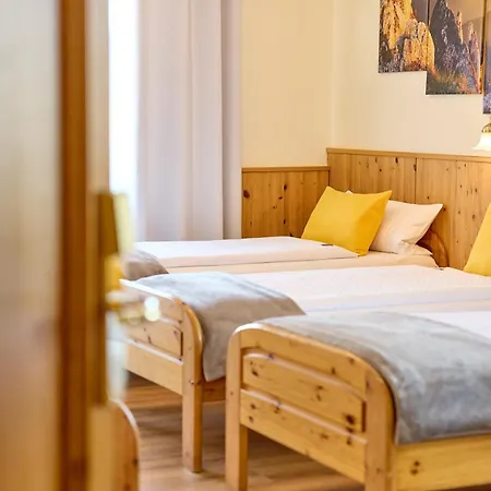 エアポート フォーチュナ ラウッツェンハウゼン