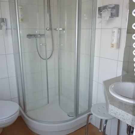 Airport-hotel Fortuna 3*