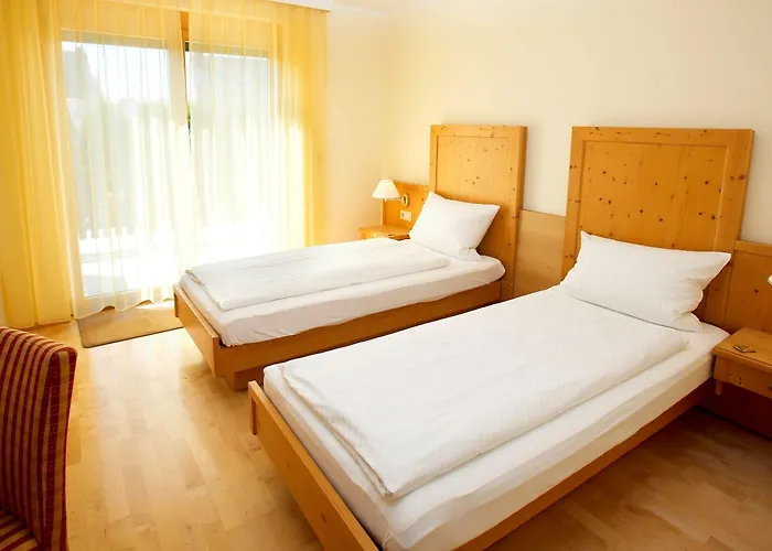 Airport-hotel Fortuna