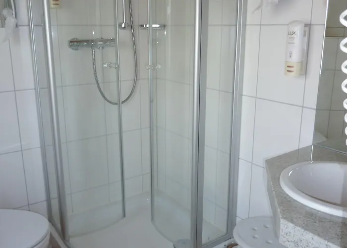 Airport-hotel Fortuna 3*